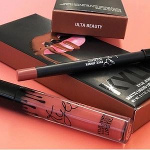 SOLD🤎Kylie lip kit Ulta beauty🤎